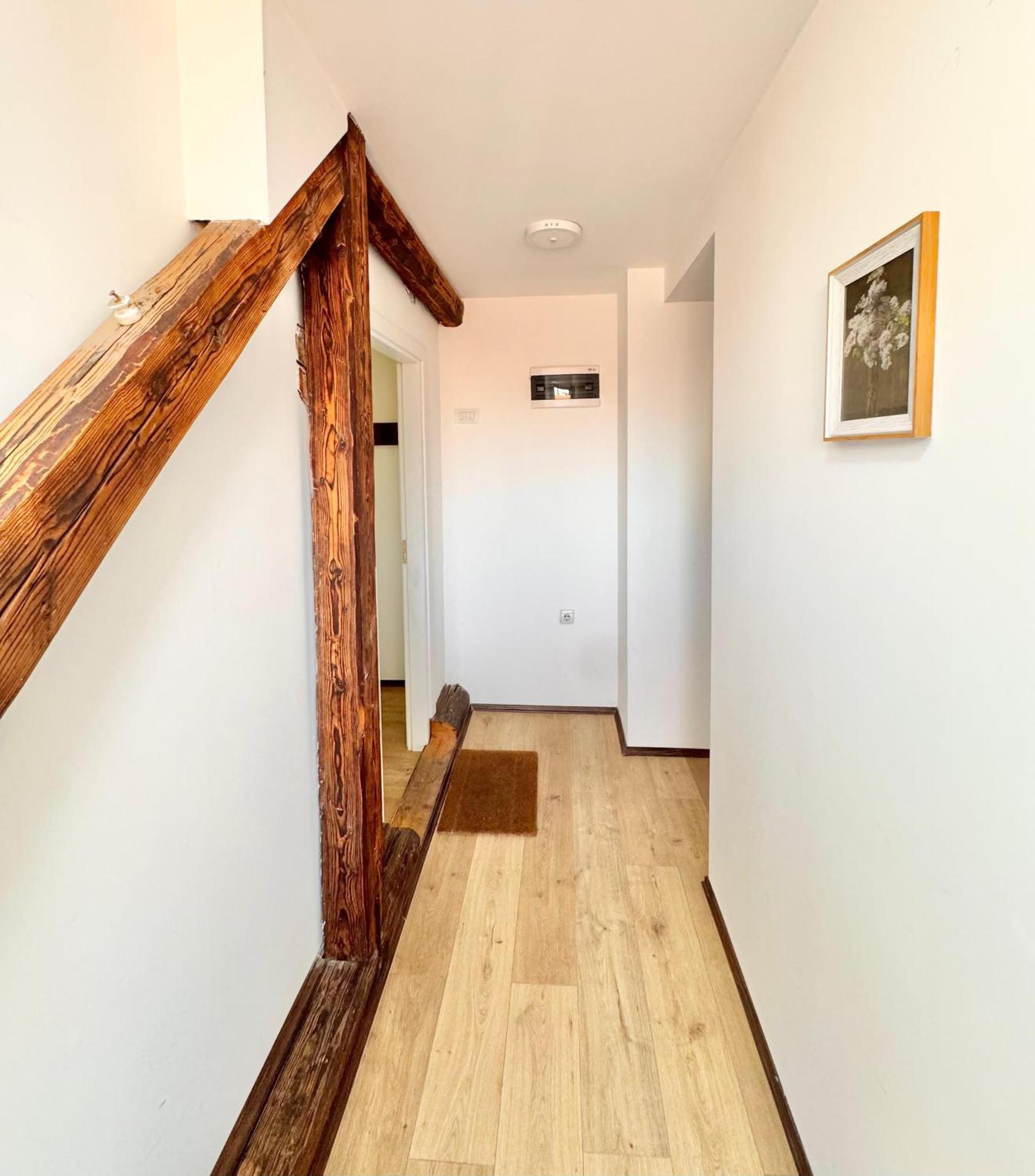 Apartment By The River Ni Εξωτερικό φωτογραφία